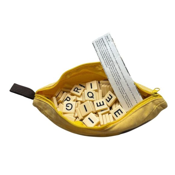 Bananagrams 144 Tiles Anagram Word Tile Game Classic 2018 310 Homeschool Awards - Picture 2 of 11